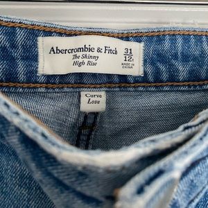 Abercrombie high rise skinny jeans